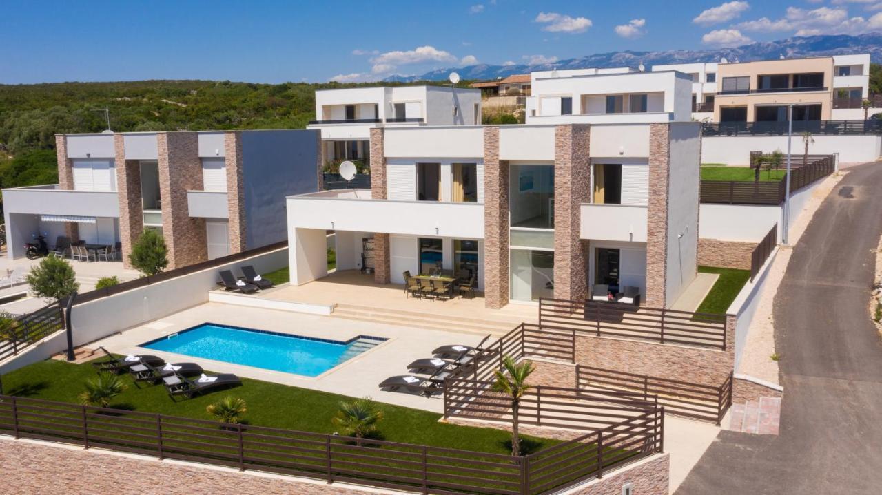 Villas Royal I With Private Pool ノヴァリャ エクステリア 写真