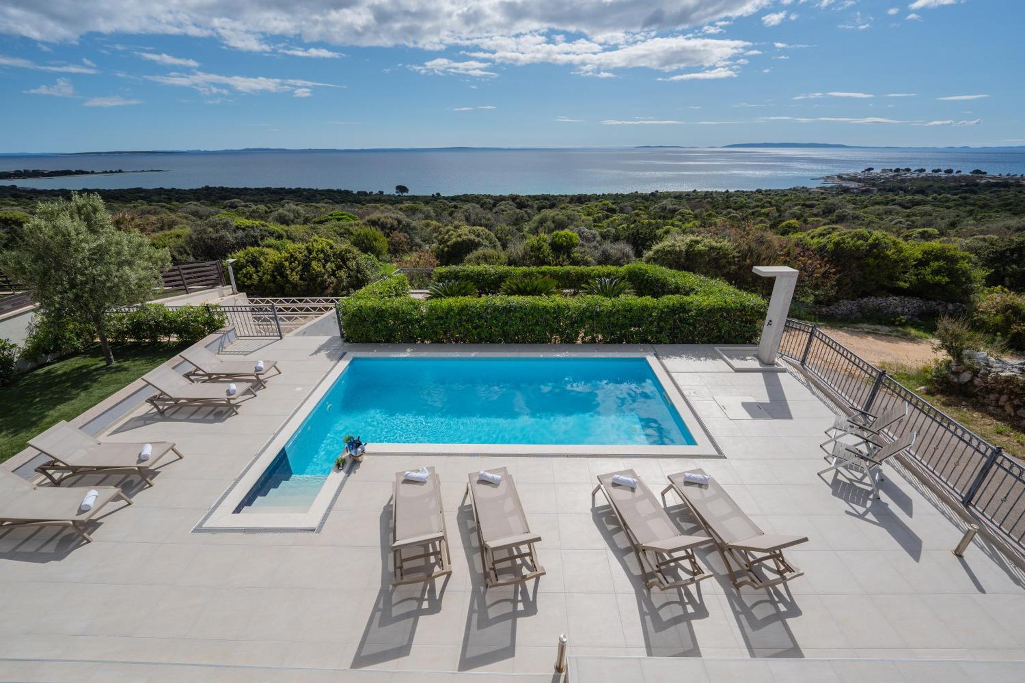 Villas Royal I With Private Pool ノヴァリャ エクステリア 写真
